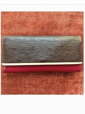 LOUIS VUITTON Epi Electric Tri-Color Flap Wallet Burgundy
